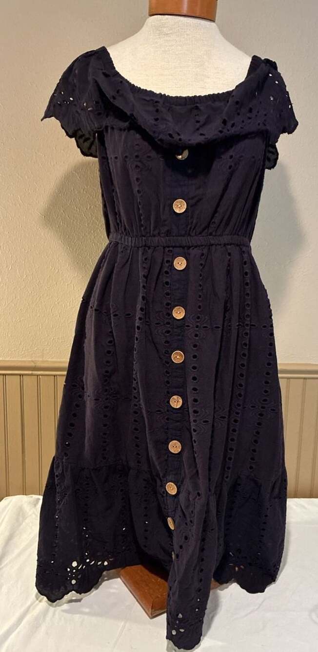 NAOO Nation AK Outfits Dress Size L Black Cotton Eyelet Button
